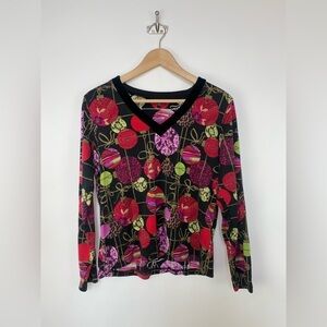 Lynn Ritchie |‎ Silk Blend Ornament V-neck top